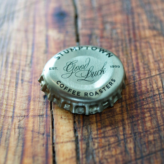 mason-shaker-cold-brew-cocktail-cap-close-0314.jpg