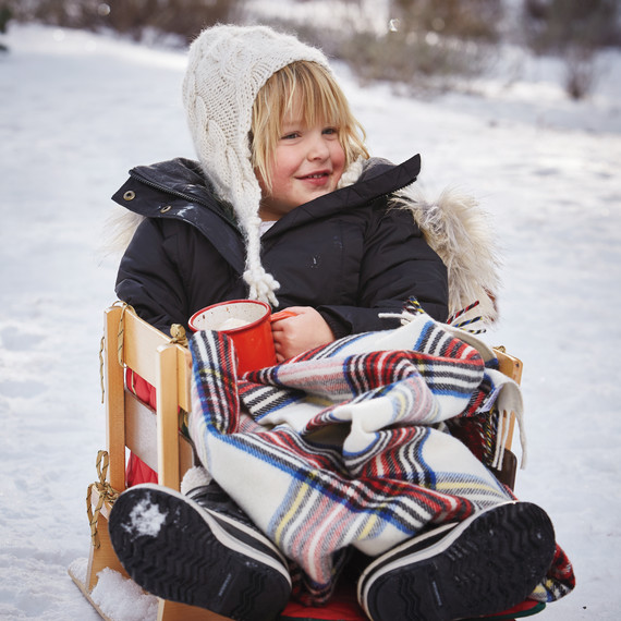 christmas-lake-tahoe-people-in-snow-2-6127-d111862r.jpg