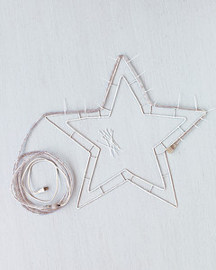 Shooting Star Outdoor Lights Martha Wrap Rope Lights Around Outermost Wire Of Star Secure Strand With Small Zip Ties Will Not An Even Number Times The