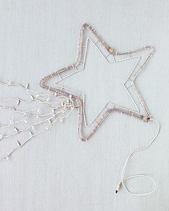 Shooting Star Outdoor Lights Martha Insert Strand Through Next Binder Ring Down On Strip And Loop It Back Star S Repeat Finishing At Bottom