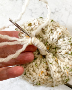 stitch in crochet pumpkins