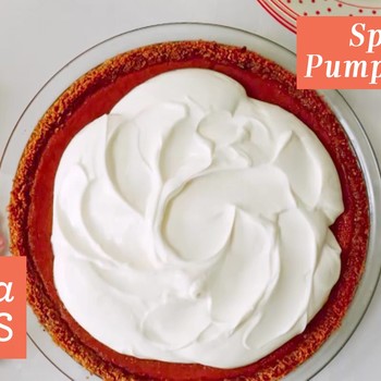 How to Make Gluten-Free Spiced Pumpkin Pie Thumbnail