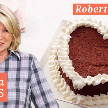 How to Make Heart-Shaped Flourless Chocolate Cake Thumbnail