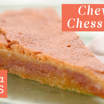 How to Make Chewy Chess Tart Thumbnail