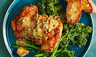 How to Make Chicken-Thigh Piccata with Broccoli Rabe Thumbnail