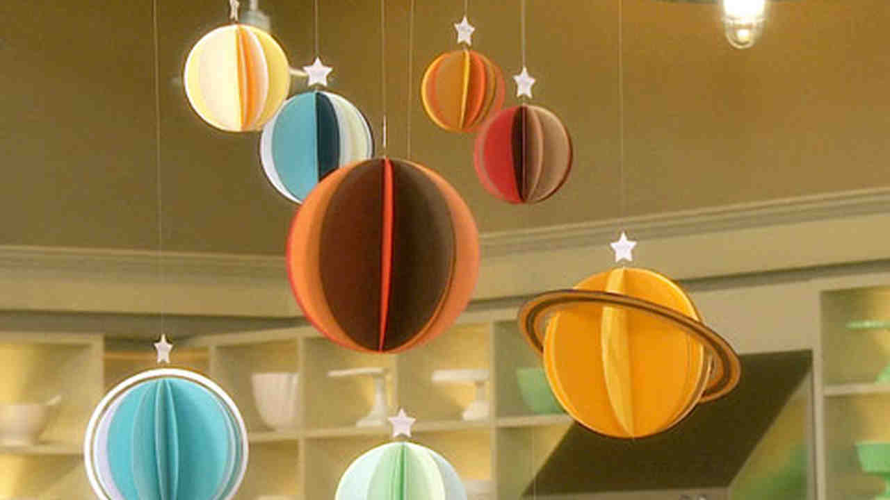 Video Solar System Mobile Martha