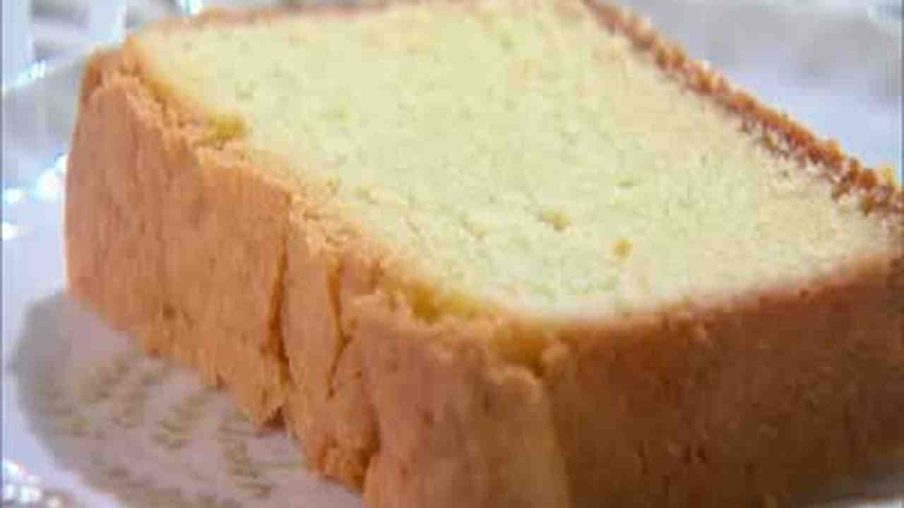 Vanilla Pound Cake With Cream Cheese Glaze Vanilla Pound Cake With Cream Cheese Glaze