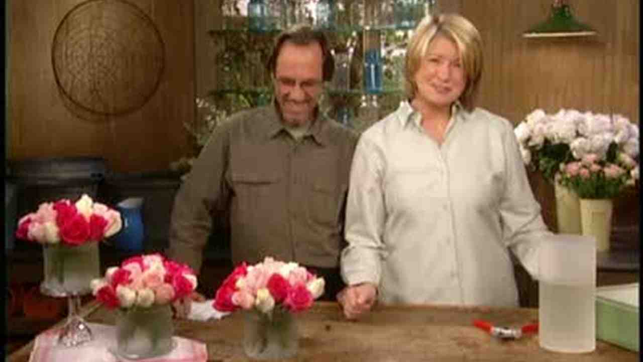 Video How To Make Easy Rose Centerpieces Martha