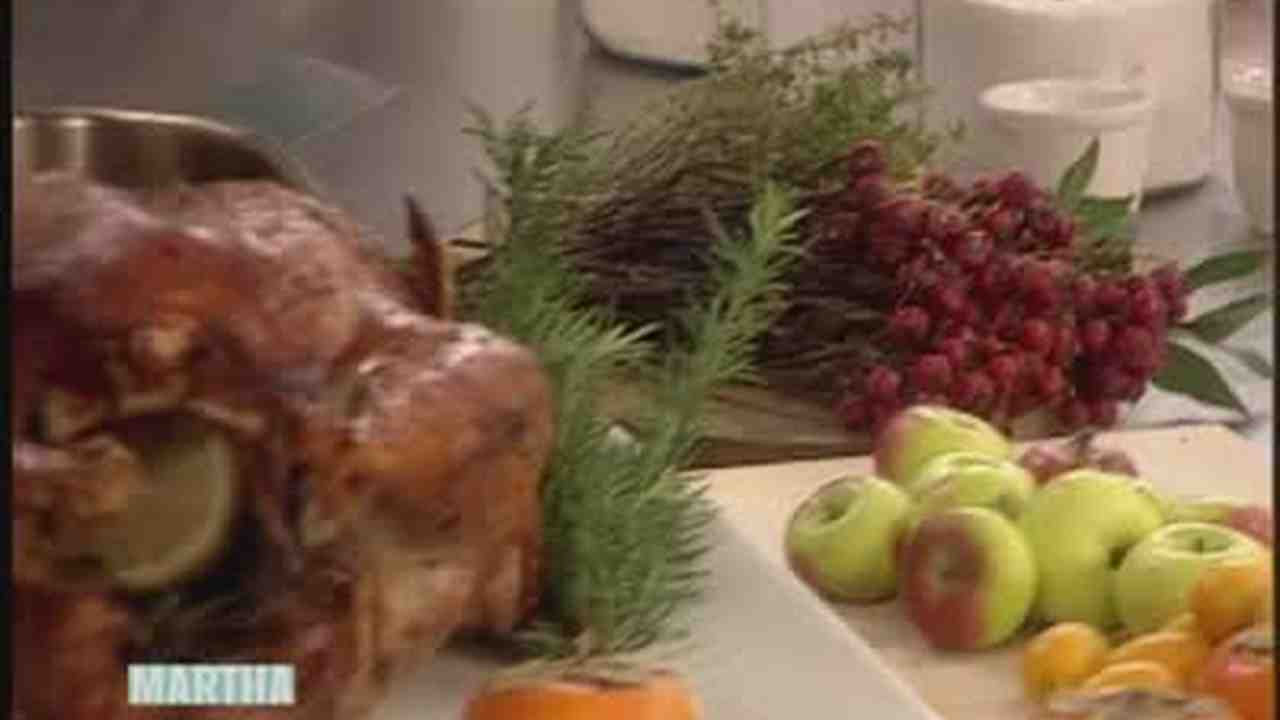 video gorgeous roasted turkey presentation martha stewart turkey presentation