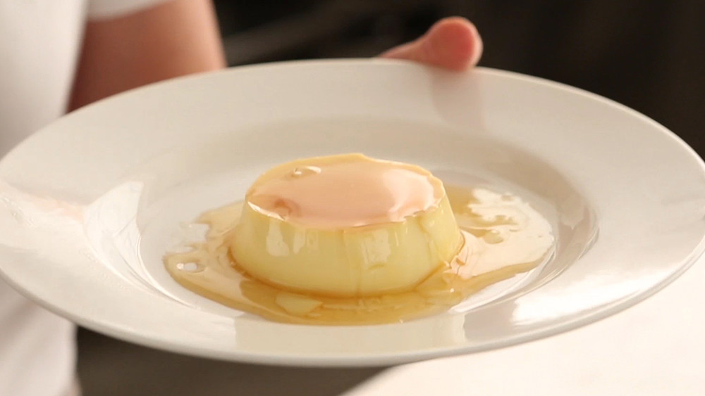 Video Easy Creme Caramel Martha Stewart