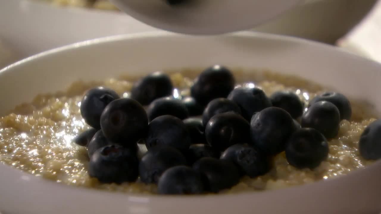 Video Creamy Breakfast Quinoa Martha Stewart