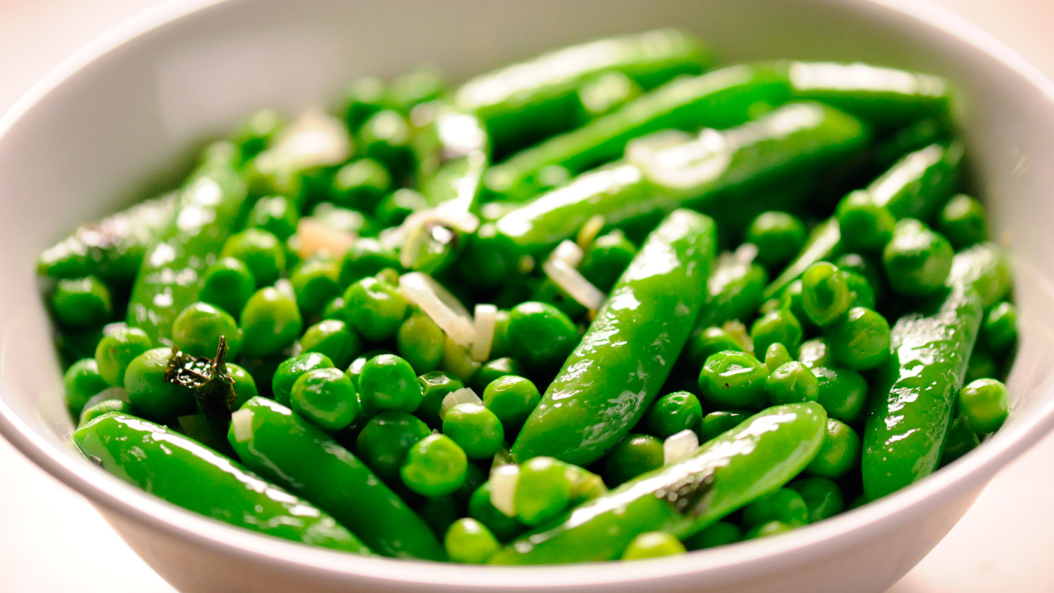 Video: Peas with Mint | Martha Stewart