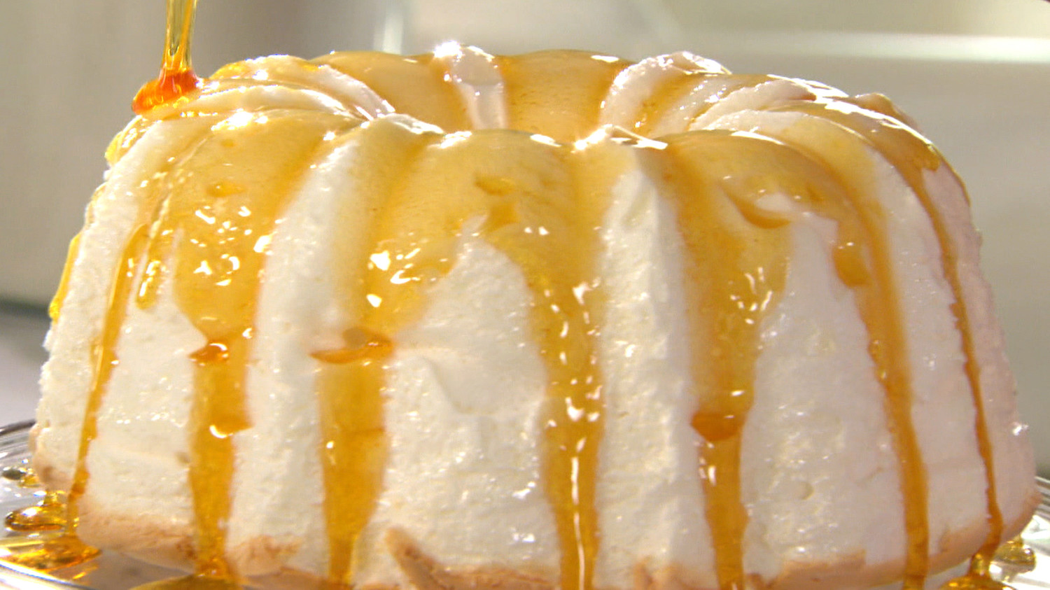 Video Ile Flottante (Baked Meringue with Caramel and Creme Anglaise