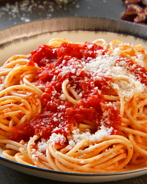  Spaghetti Pomodoro Recipe Video Martha Stewart