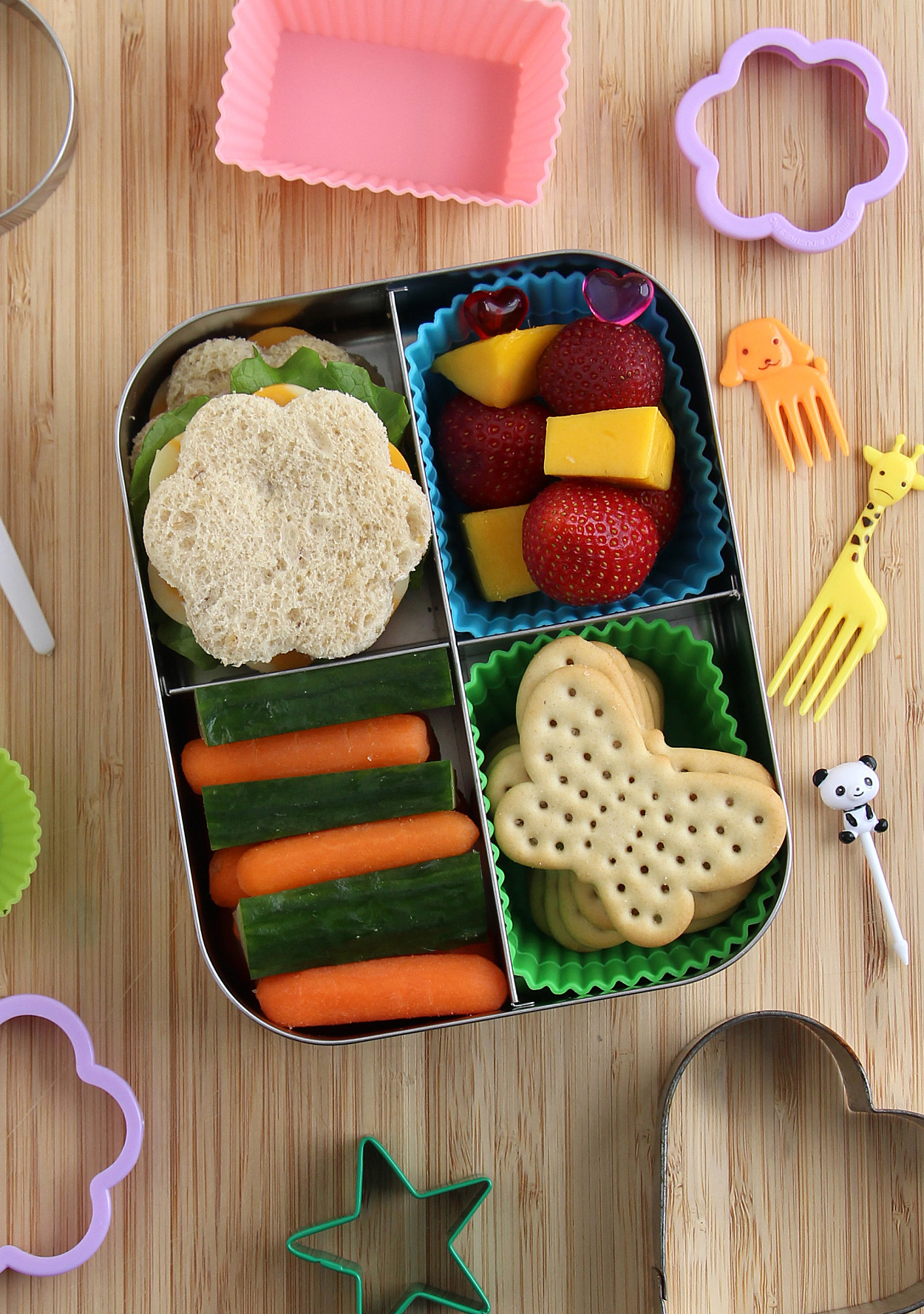 How to Make Fabulous and Fun Bento Box Lunches For Your Kids | Martha