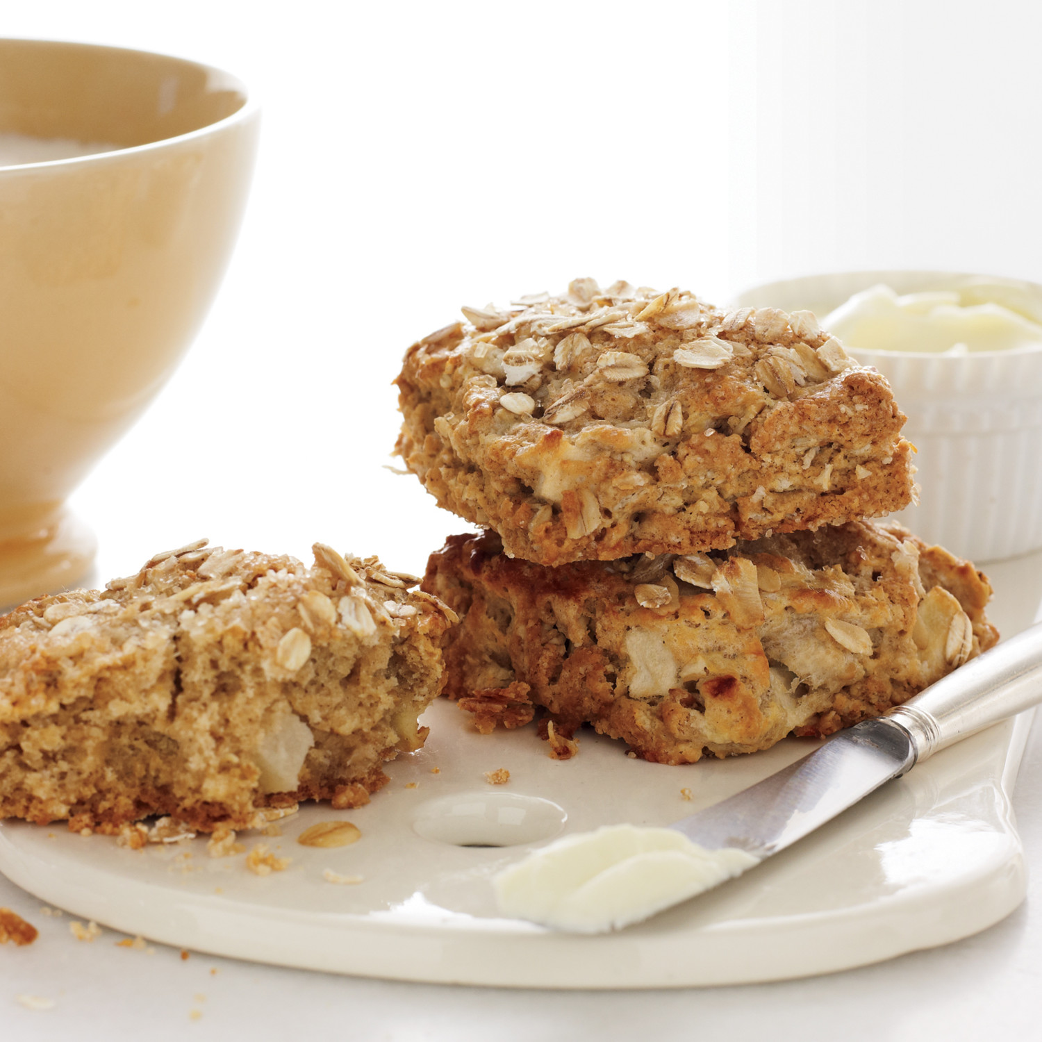 Apple and Oat Scones with Cinnamon and Nutmeg