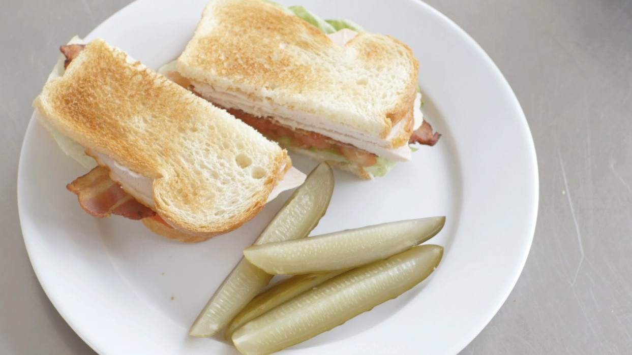 Video Turkey BLT Sandwich Martha Stewart