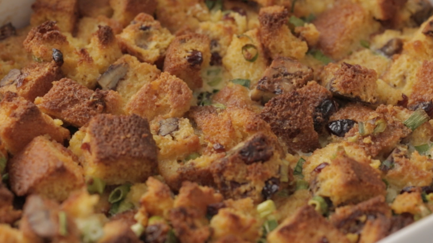 Martha Stewart Cornbread Stuffing
 Video Dried Fruit and Nut Cornbread Stuffing
