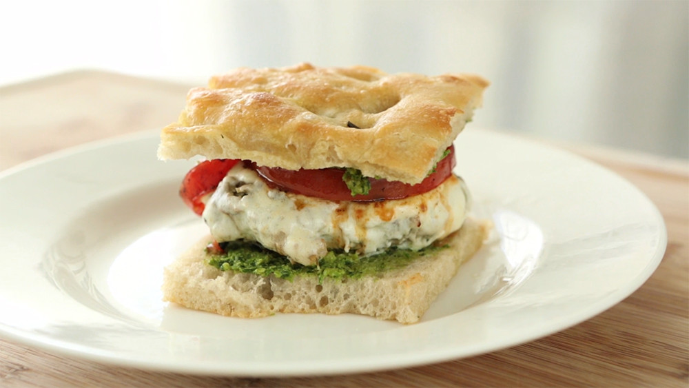 Video Pesto Chicken Burgers Martha Stewart