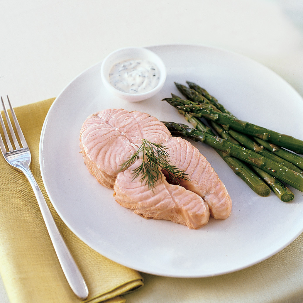 Poached Salmon Steaks With Creamy Dill Sauce