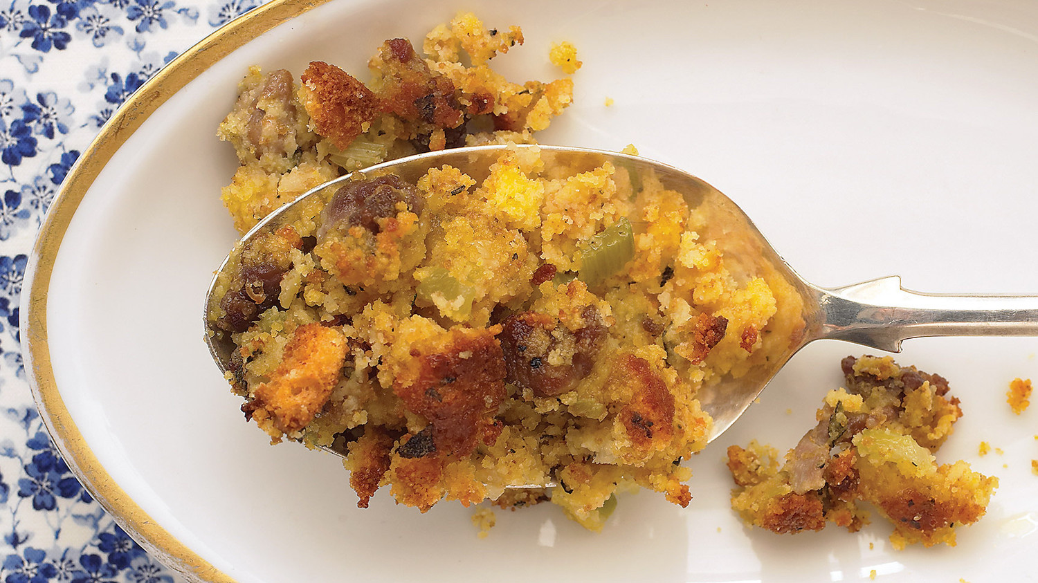 Cornbread and Sausage Stuffing