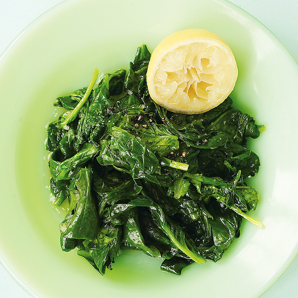 Sauteed Spinach with Garlic and Lemon