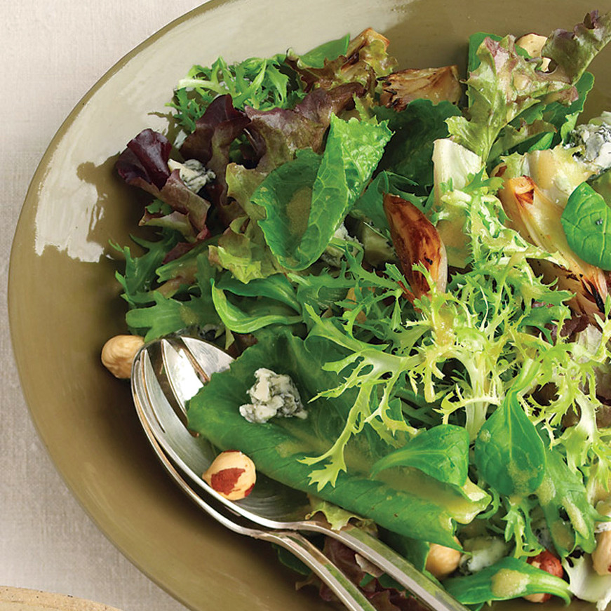 Mesclun Salad with Shallots and Blue Cheese