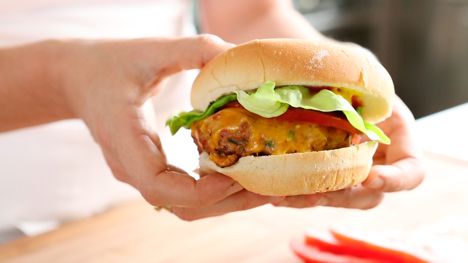 Video TurkeyCheddar Burgers Martha Stewart