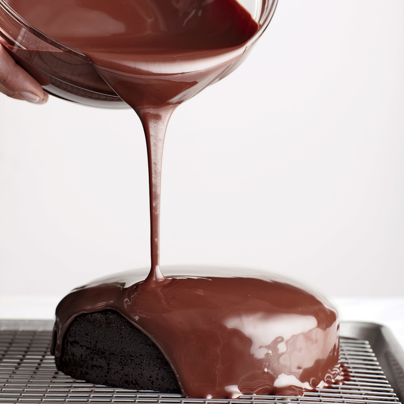 Chocolate Cake With Chocolate Sauce Chocolate Cake With Chocolate Sauce