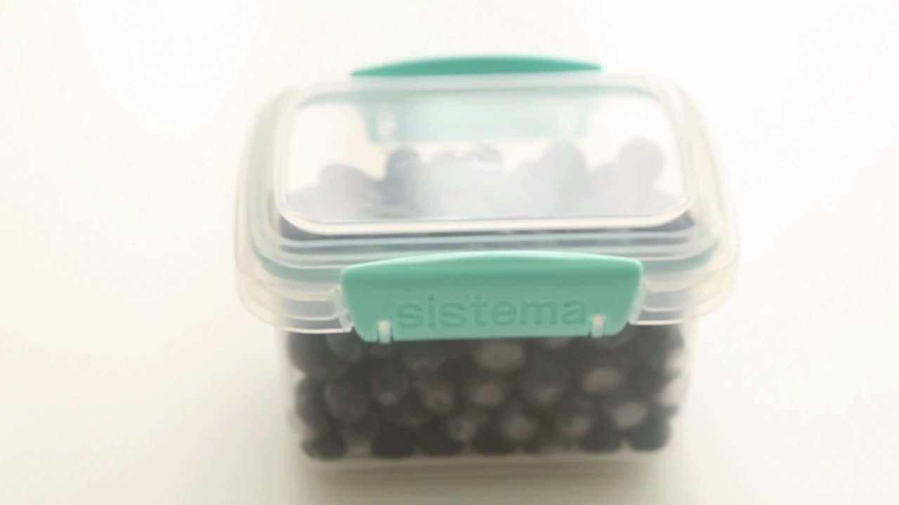 Video How to Freeze Berries Martha Stewart