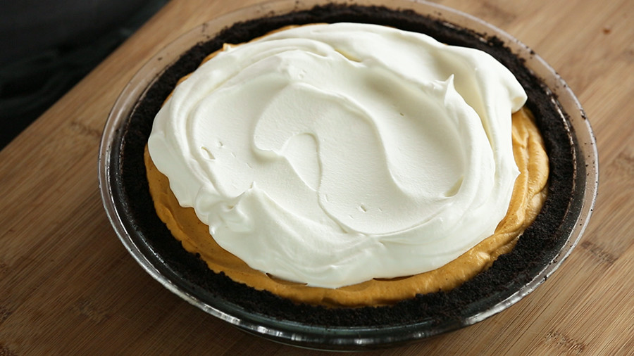 Video Iced Pumpkin Mousse Pie Martha Stewart