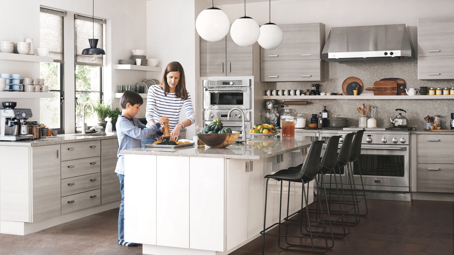 Uncategorized Martha Stewart Kitchen Island secrets of a hardworking kitchen martha stewart 3 255 d111408 r jpg