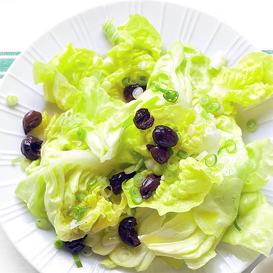 Green Salad with Olives