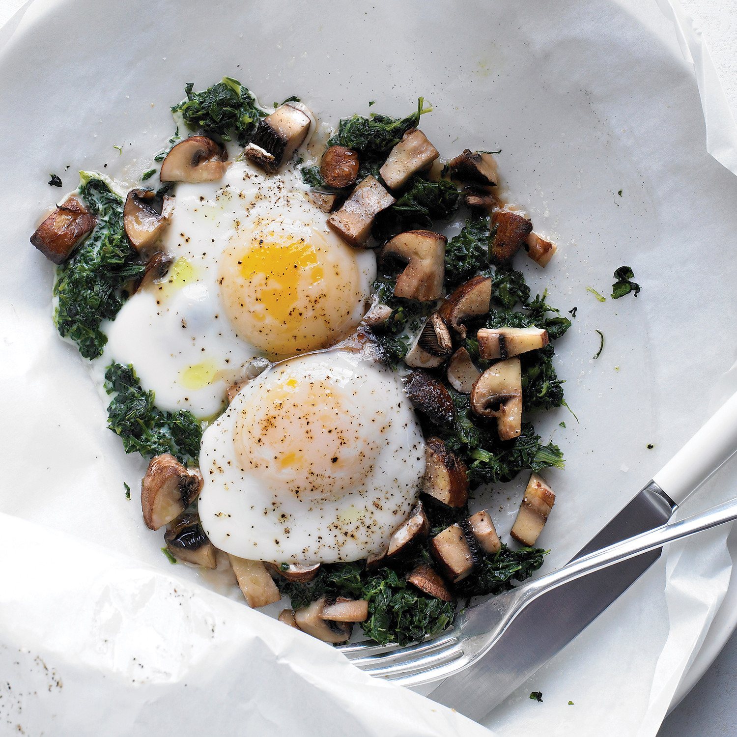 Eggs with Mushrooms and Spinach