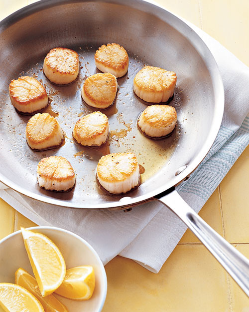 PanSeared Scallops with Lemon