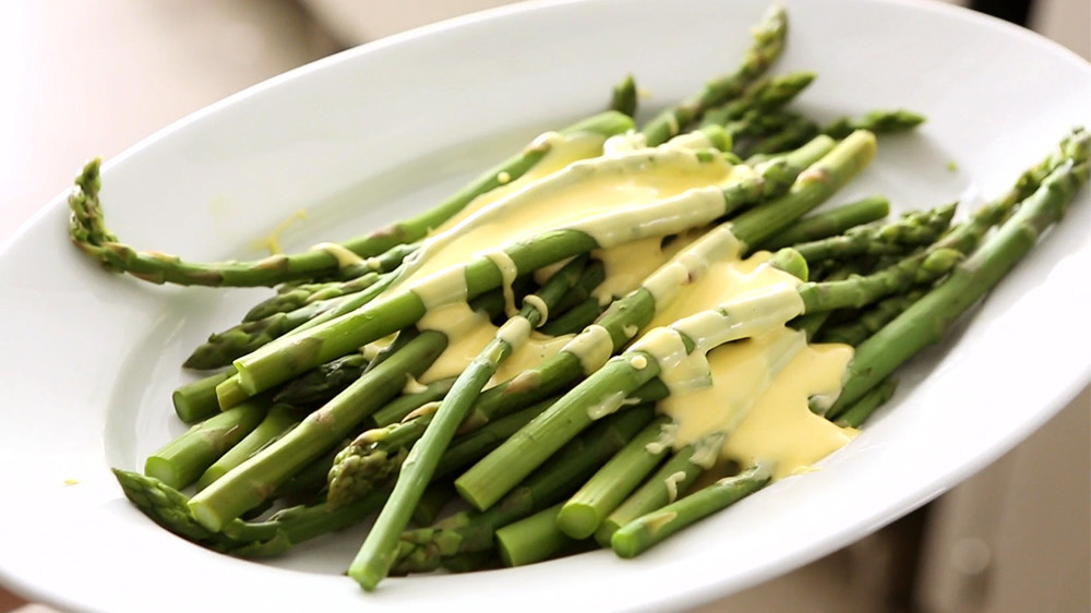 Video Sarah's Easy Hollandaise Martha Stewart