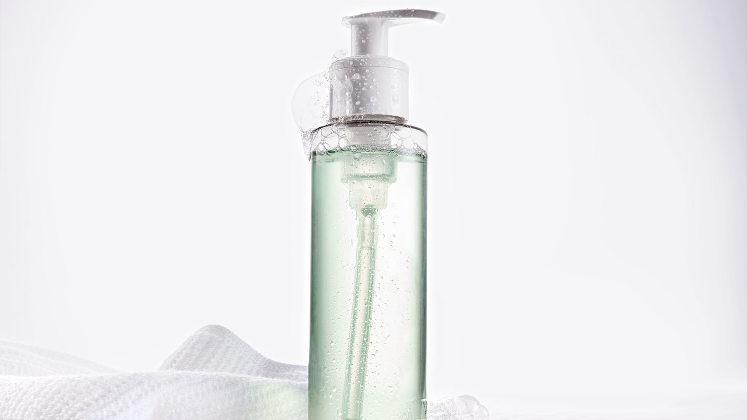How to Choose the Best Face Wash For Your Skin Martha Stewart