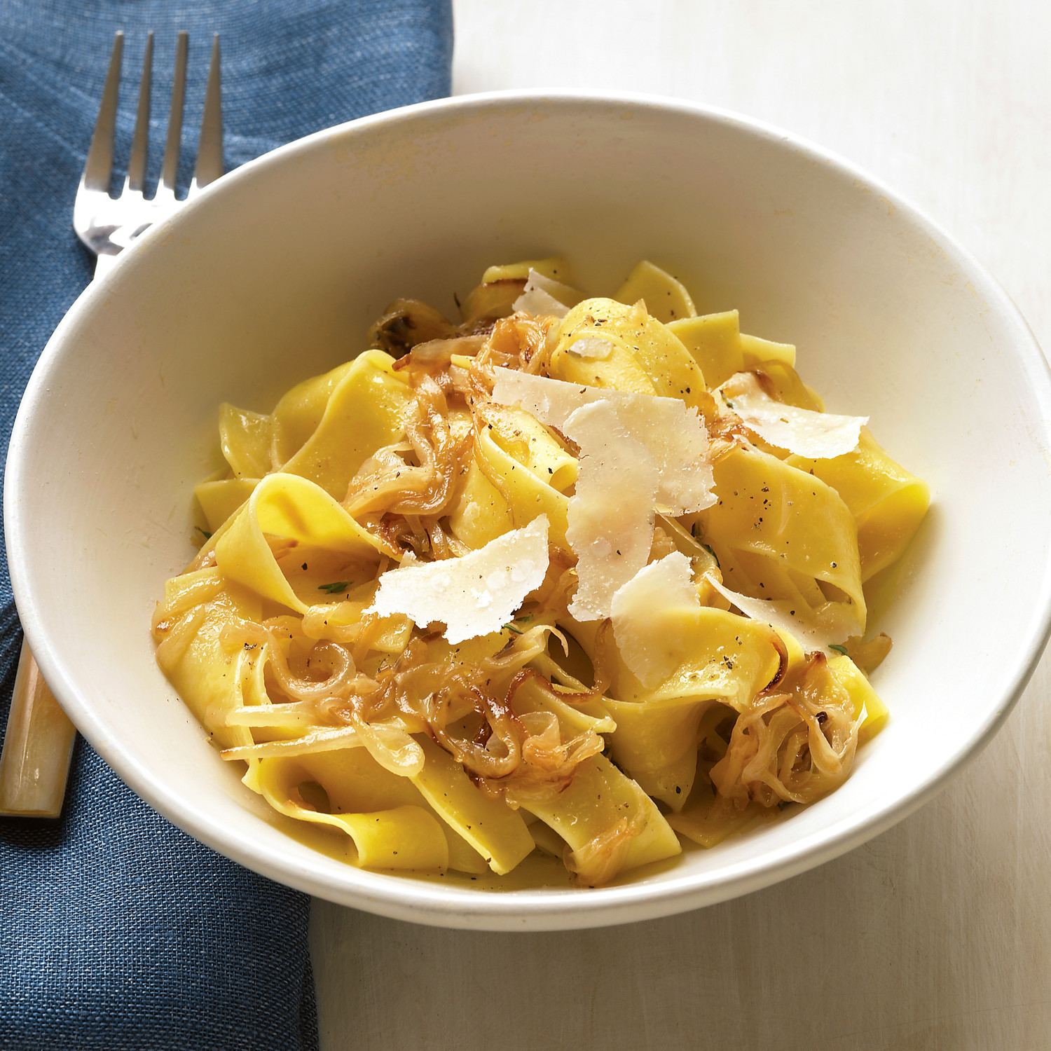 Pappardelle with Caramelized Onions and Parmesan Pappardelle with Caramelized Onions and Parmesan