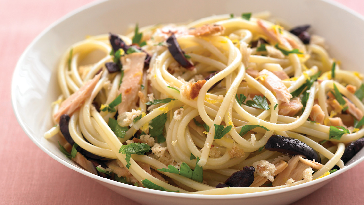 Spaghetti with Tuna, Lemon, and Breadcrumbs