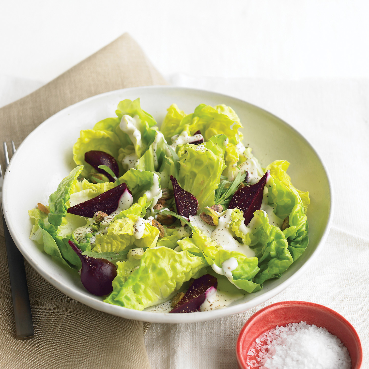 Salad with Beets and Yogurt Dressing