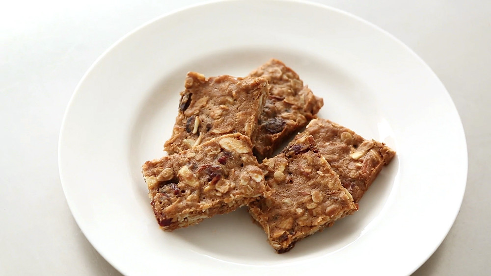 Video PeanutButter Granola Bars Martha Stewart