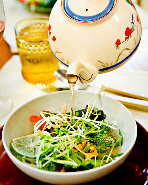 Vietnamese Soup in a Teapot