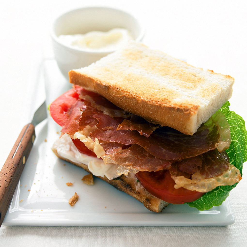Prosciutto, Lettuce, and Tomato Sandwich