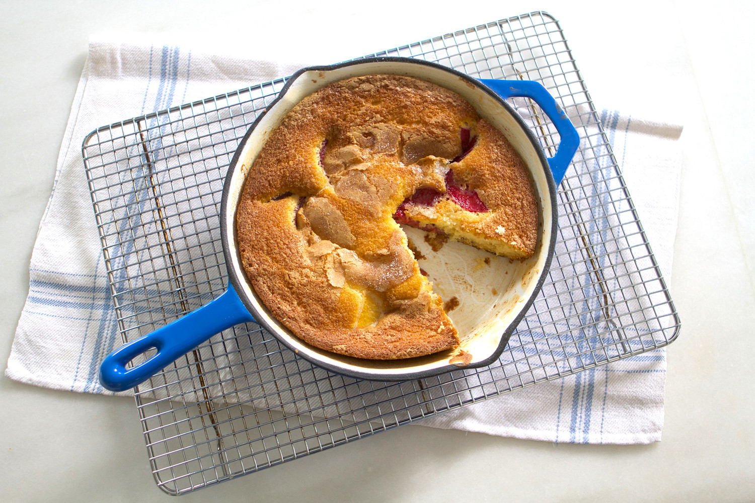 Video CastIron Skillet Fruit Cake Martha Stewart