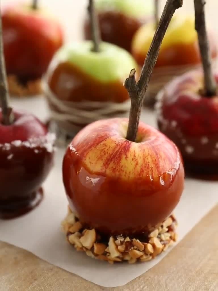 Video HowTo StepbyStep Caramel Apples Martha Stewart