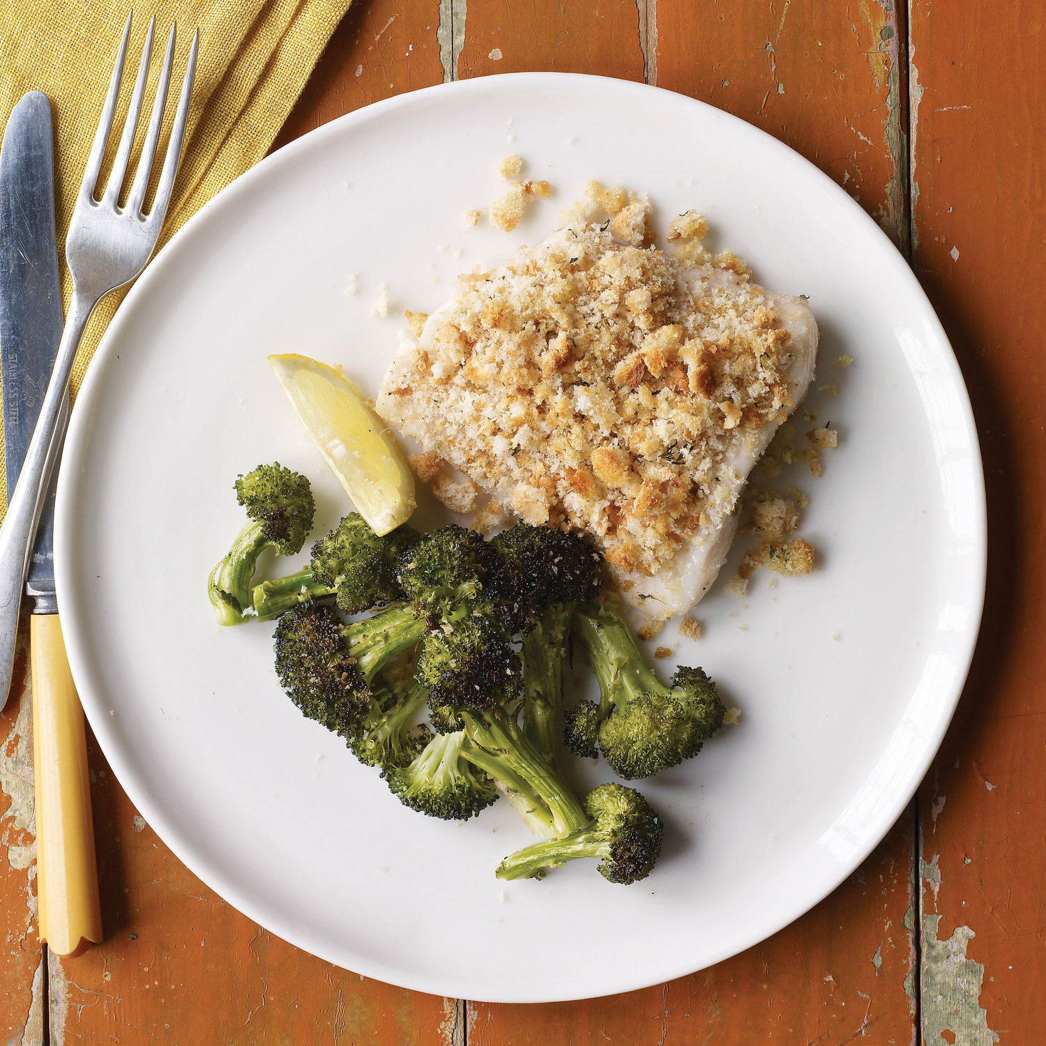 Baked Fish with Herbed Breadcrumbs and Broccoli
