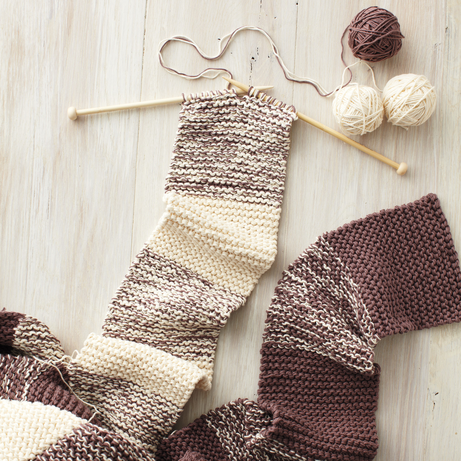 Knitting Ideas: Charming Patterns and Creative Projects  Martha Stewart