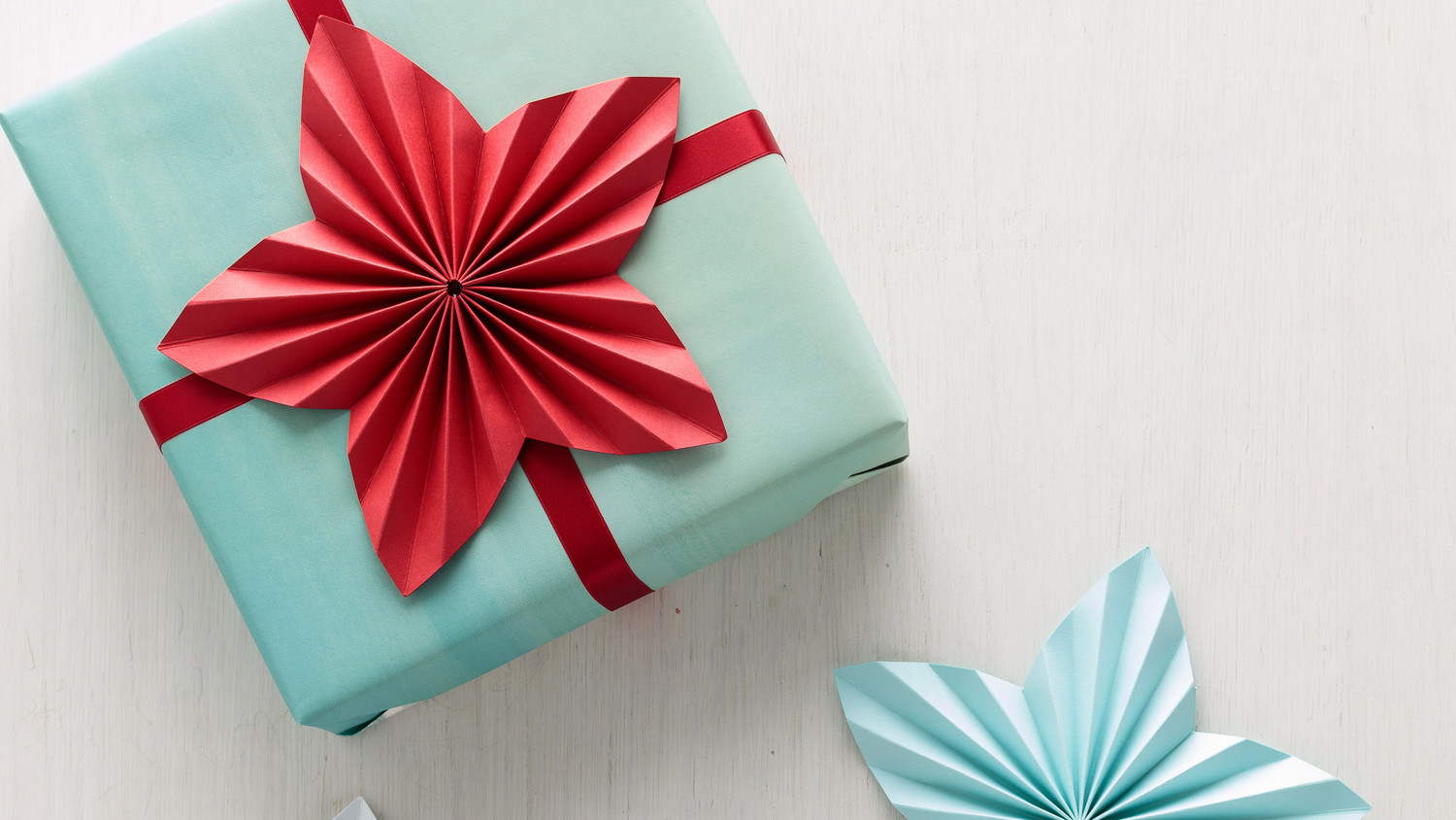 Paper Star Gift Toppers Martha Stewart