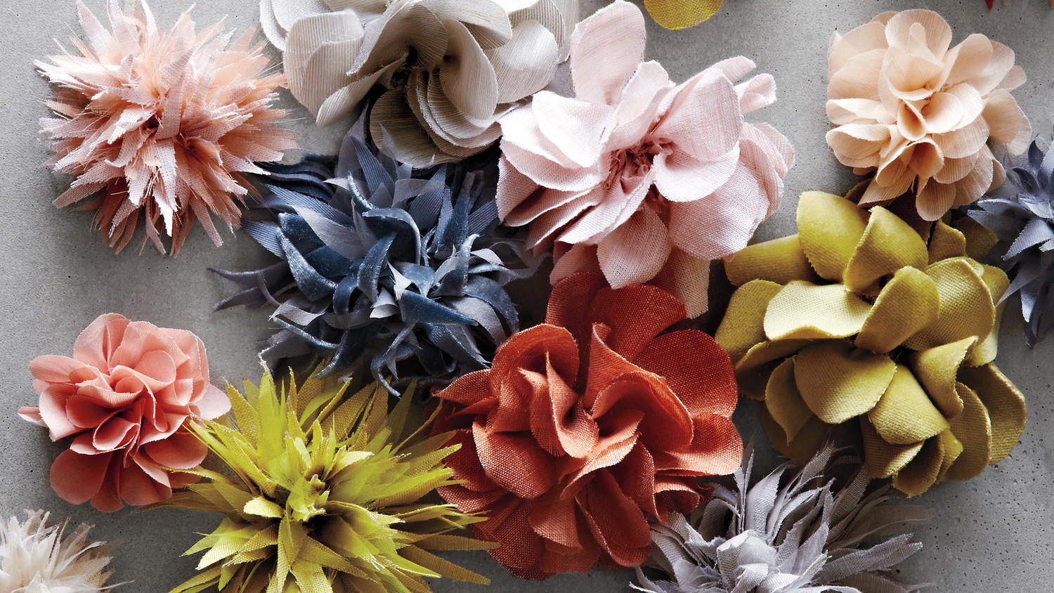 Pretty Pansy Fabric Flowers &amp; Video | Martha Stewart