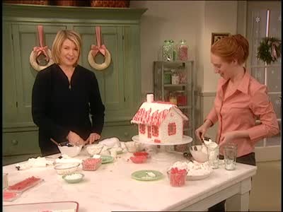 Video: Holiday Sugar Cube Houses, Part 2 | Martha Stewart